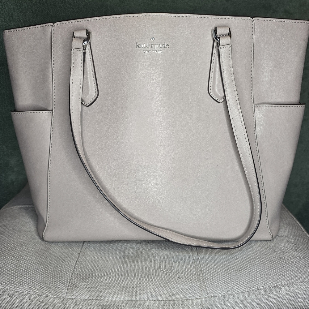 Kate Spade Zippy Tote Pearl Grey